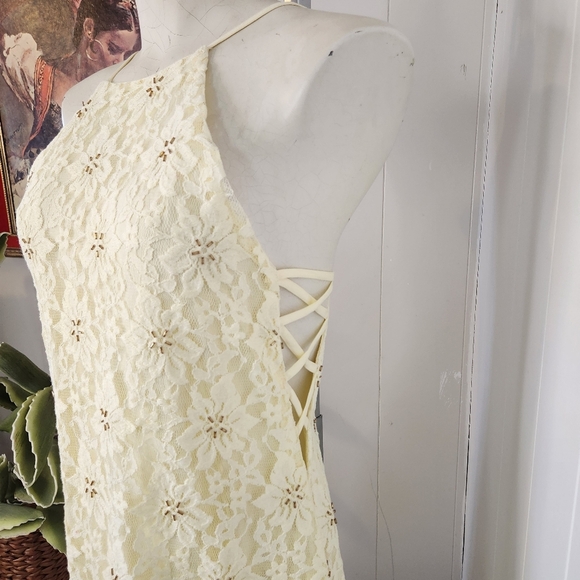 Zara Yellow Lace Sequin Mini Dress Floral Lattice Size Small Special Ocassion - Picture 5 of 12